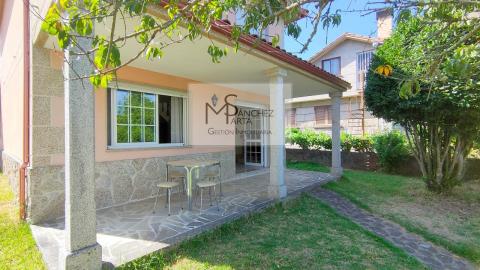 CASA EN VENTA EN PONTEAREAS