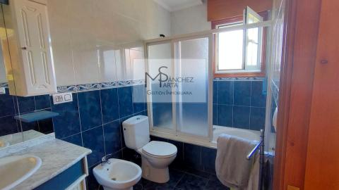 CASA EN VENTA EN PONTEAREAS