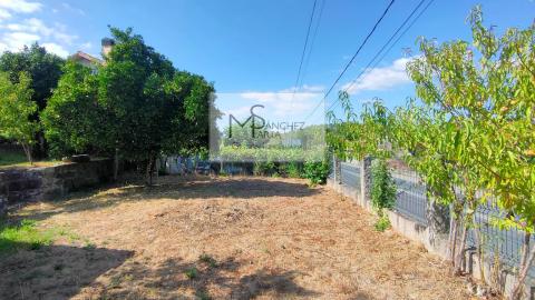 CASA EN VENTA EN PONTEAREAS