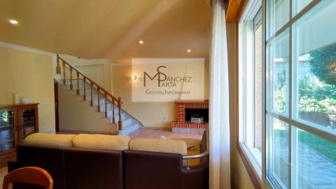 CASA EN VENTA EN PONTEAREAS