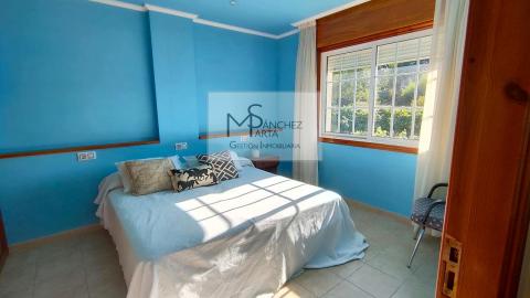 CASA EN VENTA EN PONTEAREAS