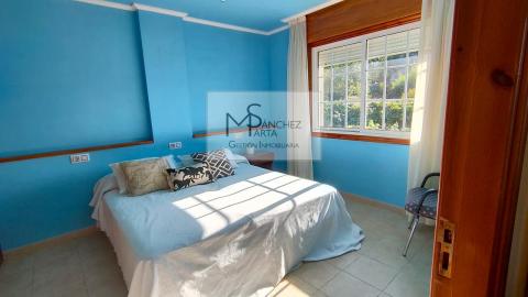 CASA EN VENTA EN PONTEAREAS