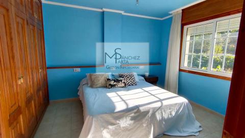 CASA EN VENTA EN PONTEAREAS