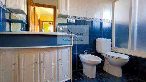 CASA EN VENTA EN PONTEAREAS