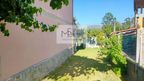 CASA EN VENTA EN PONTEAREAS