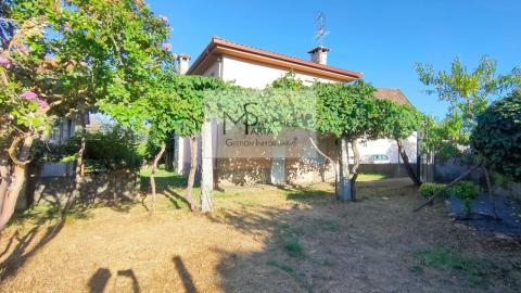 CASA EN VENTA EN PONTEAREAS