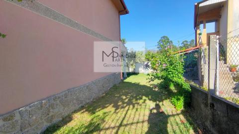 CASA EN VENTA EN PONTEAREAS