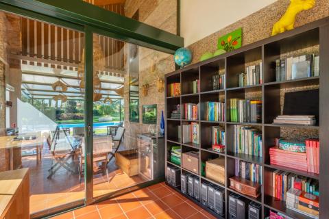 CASA EN VENTA EN TUI