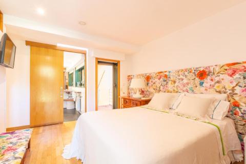 CASA EN VENTA EN TUI