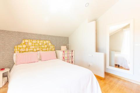 CASA EN VENTA EN TUI