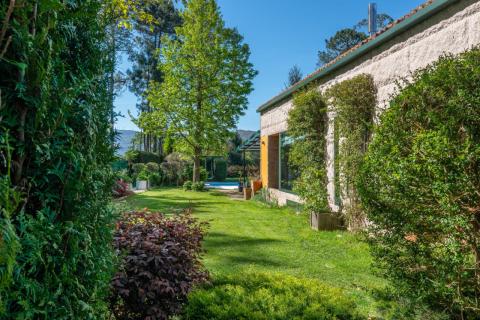 CASA EN VENTA EN TUI