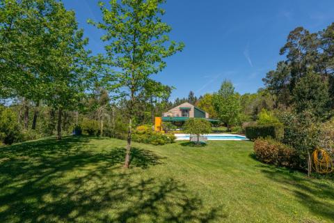 CASA EN VENTA EN TUI