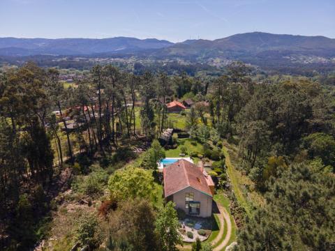 CASA EN VENTA EN TUI