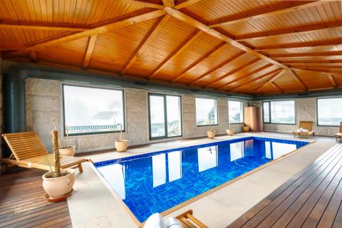 Espectacular Chalet de Lujo en  San Miguel Do Campo, Ourense