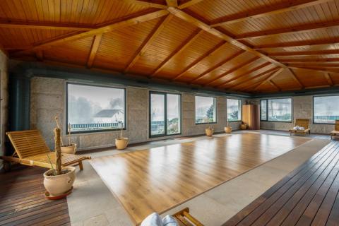 Espectacular Chalet de Lujo en  San Miguel Do Campo, Ourense