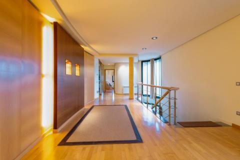 Espectacular Chalet de Lujo en  San Miguel Do Campo, Ourense