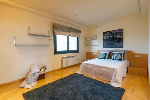 Espectacular Chalet de Lujo en  San Miguel Do Campo, Ourense