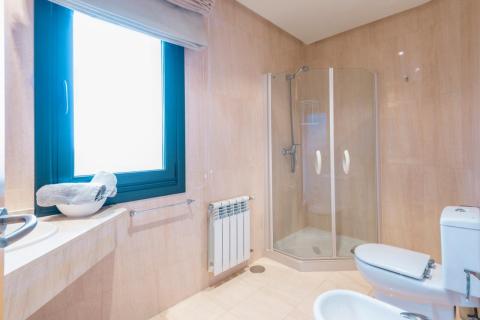 Espectacular Chalet de Lujo en  San Miguel Do Campo, Ourense