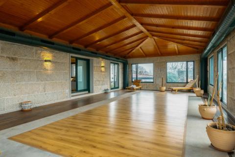 Espectacular Chalet de Lujo en  San Miguel Do Campo, Ourense