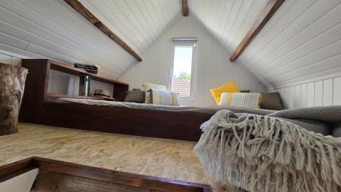 Propiedad con Piscina Infinity y Casa Rústica para Rehabilitar en Entorno Natural