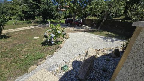 Propiedad con Piscina Infinity y Casa Rústica para Rehabilitar en Entorno Natural