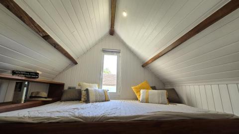 Propiedad con Piscina Infinity y Casa Rústica para Rehabilitar en Entorno Natural