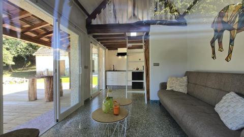 Propiedad con Piscina Infinity y Casa Rústica para Rehabilitar en Entorno Natural