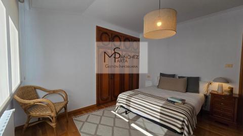 Exclusivo Chalet a 10 Minutos de Vigo y la Playa - Confort, Espacio y Ubicación Privilegiada