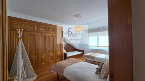 Exclusivo Chalet a 10 Minutos de Vigo y la Playa - Confort, Espacio y Ubicación Privilegiada