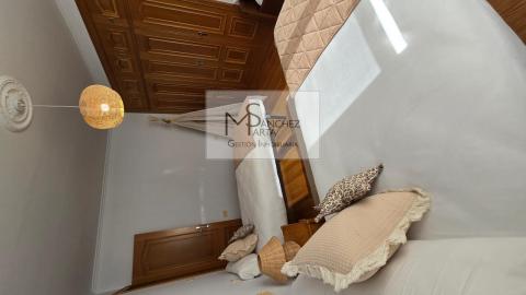 Exclusivo Chalet a 10 Minutos de Vigo y la Playa - Confort, Espacio y Ubicación Privilegiada