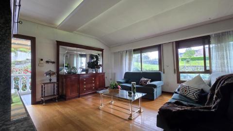 Exclusiva vivienda  Vistahermosa, Ourense - Ubicación inmejorable a 500 metros del centro