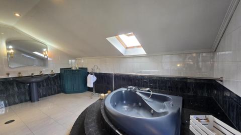 Exclusiva vivienda  Vistahermosa, Ourense - Ubicación inmejorable a 500 metros del centro