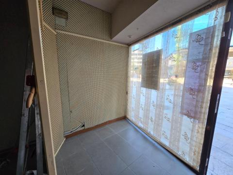 CASA  CENTRO DE PONTEAREAS - LUMINOSA, ESPACIOSA Y CON GRAN POTENCIAL