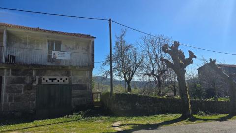 Casa de piedra para rehabilitar  Lamosa-Covelo