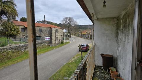 Casa de piedra para rehabilitar  Lamosa-Covelo