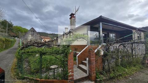 Vivir en un entorno natural único en Parada de Achas, A Cañiza.