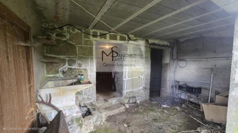 Vivir en un entorno natural único en Parada de Achas, A Cañiza.