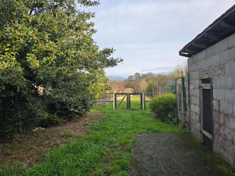 CASA EN VENTA  ANGOARES, PONTEAREAS