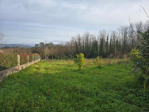 CASA EN VENTA  ANGOARES, PONTEAREAS