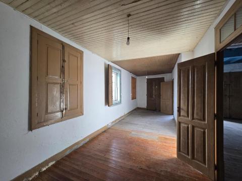 CASA EN VENTA  ANGOARES, PONTEAREAS