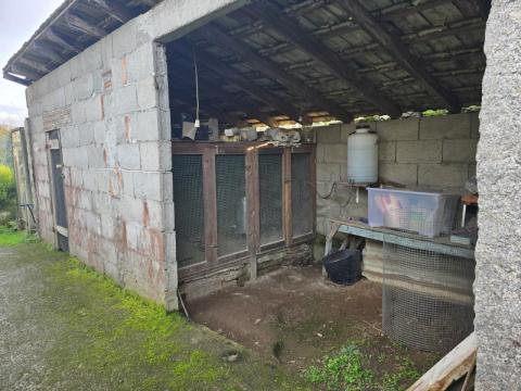 CASA EN VENTA  ANGOARES, PONTEAREAS