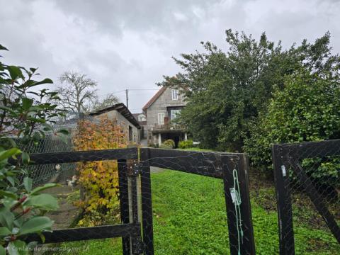 CASA EN VENTA  ANGOARES, PONTEAREAS