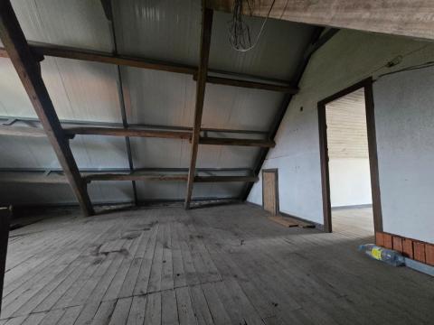 CASA EN VENTA  ANGOARES, PONTEAREAS