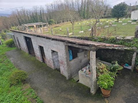 CASA EN VENTA  ANGOARES, PONTEAREAS