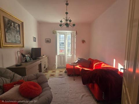 Dos casas centro de Tomiño con patio privado y gran potencial