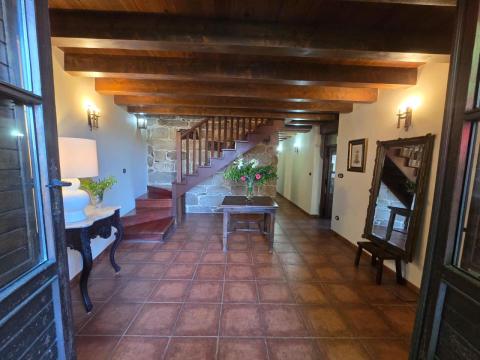 Casa de piedra gallega totalmente rehabilitada en Cristiñade, Ponteareas