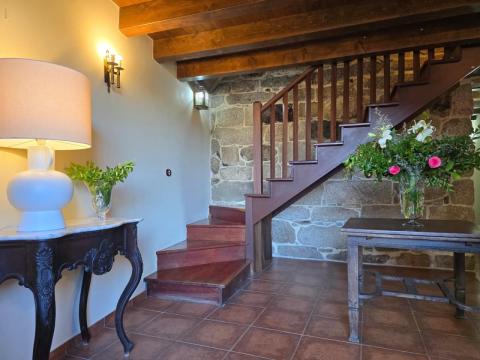 Casa de piedra gallega totalmente rehabilitada en Cristiñade, Ponteareas