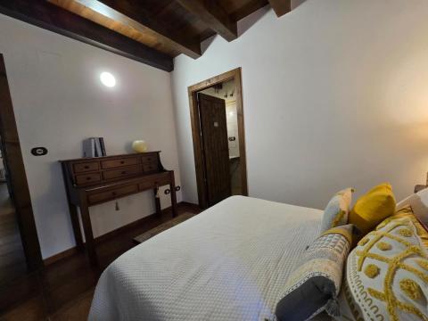 Casa de piedra gallega totalmente rehabilitada en Cristiñade, Ponteareas