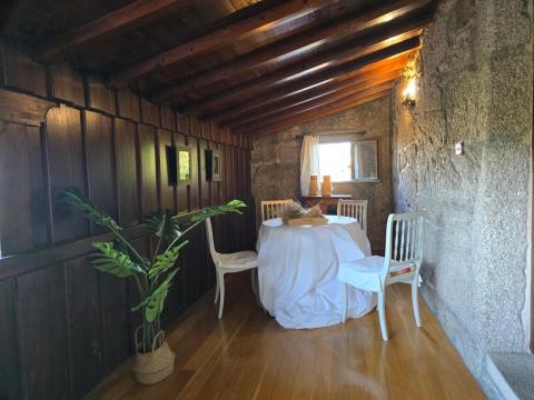 Casa de piedra gallega totalmente rehabilitada en Cristiñade, Ponteareas