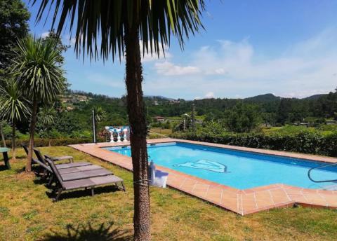 Casa de piedra gallega totalmente rehabilitada en Cristiñade, Ponteareas